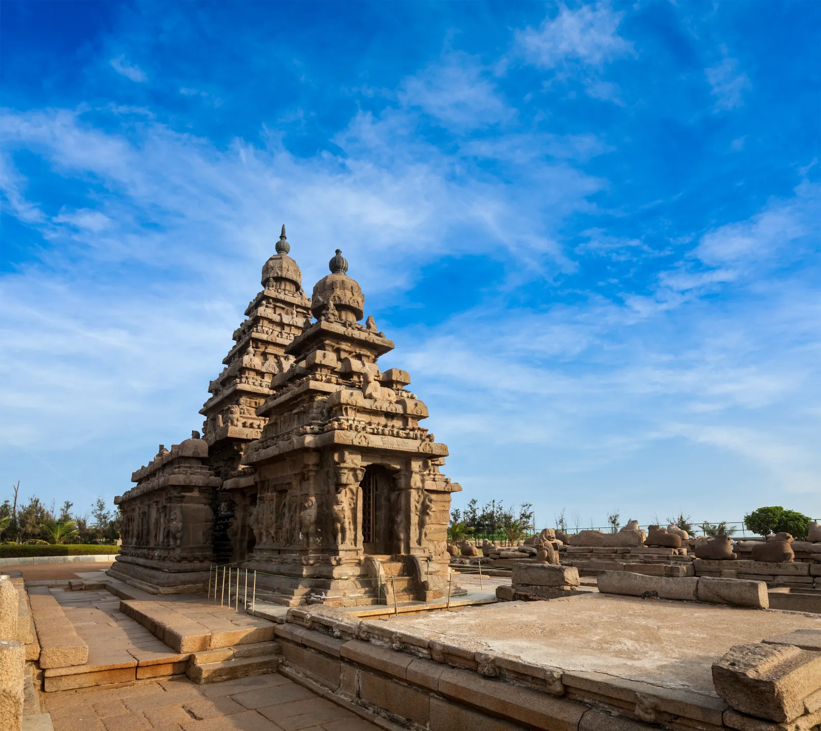 The Shore Temple, sea behind